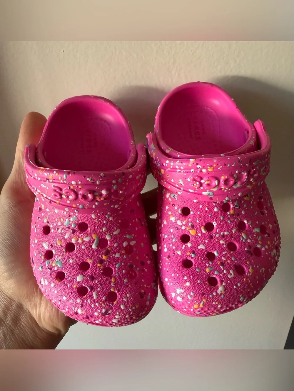 Kids Pink Speckled CROCS - Size 6
